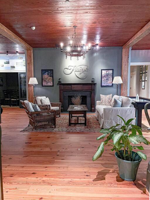The Bromeliad At Turtle Cove Villas Киауа Айлънд Екстериор снимка