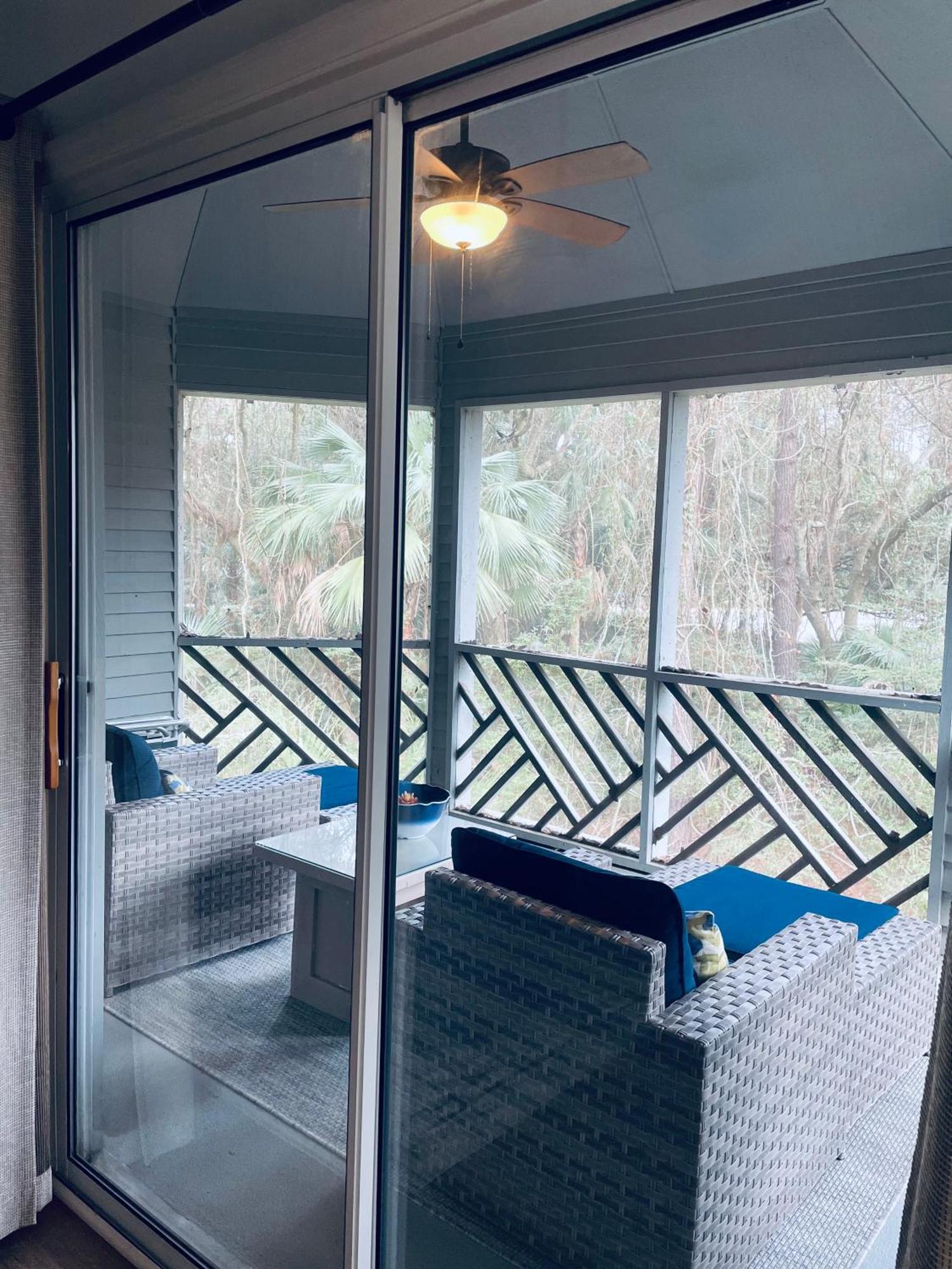 The Bromeliad At Turtle Cove Villas Киауа Айлънд Екстериор снимка