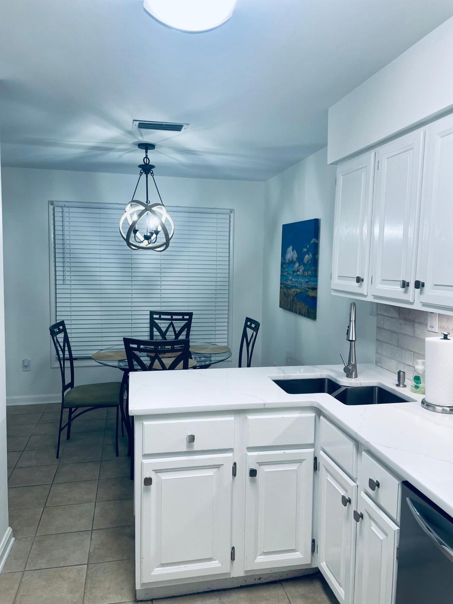The Bromeliad At Turtle Cove Villas Киауа Айлънд Екстериор снимка